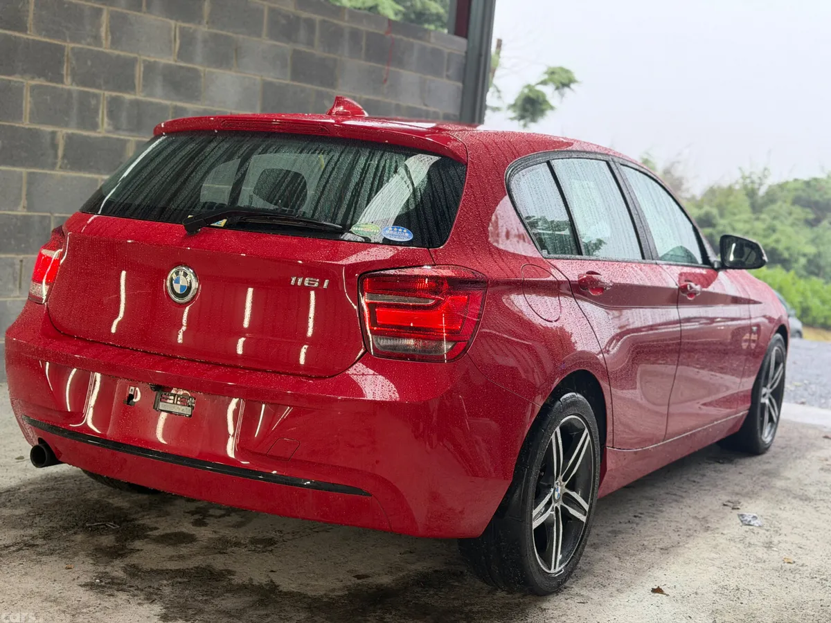 BMW 1-Series Hatchback, Petrol, 2013, Red