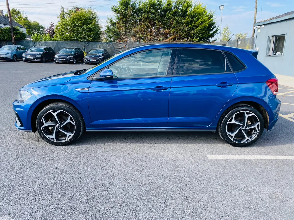 Volkswagen Polo Hatchback, Petrol, 2021, Blue