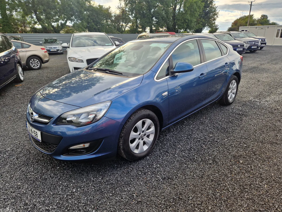 Opel Astra Saloon, Petrol, 2016, Blue