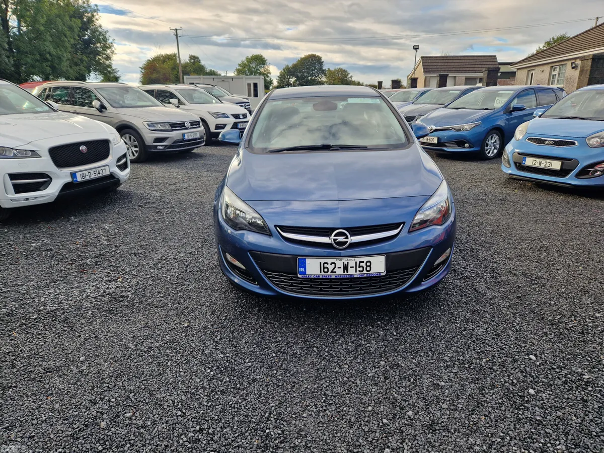 Opel Astra Saloon, Petrol, 2016, Blue