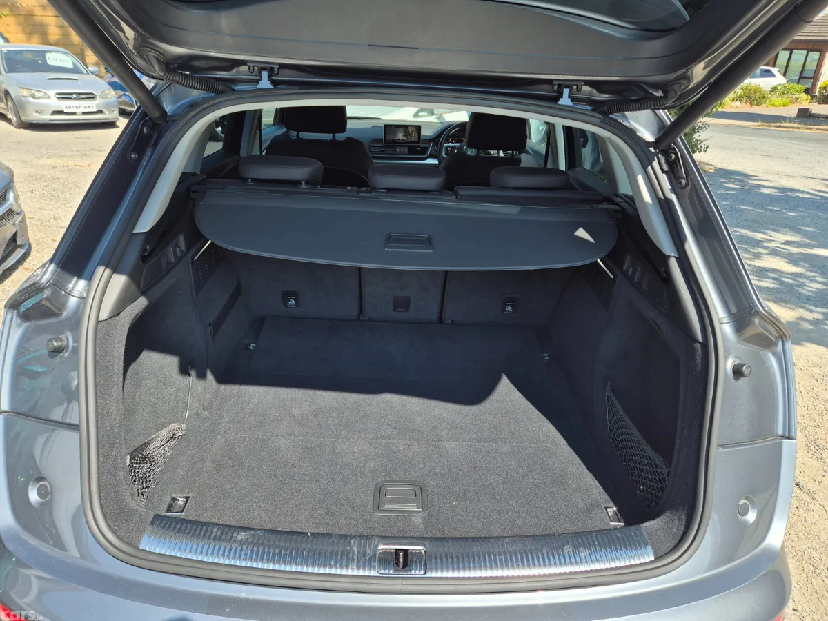 Audi Q5 SUV, Diesel, 2020, Grey