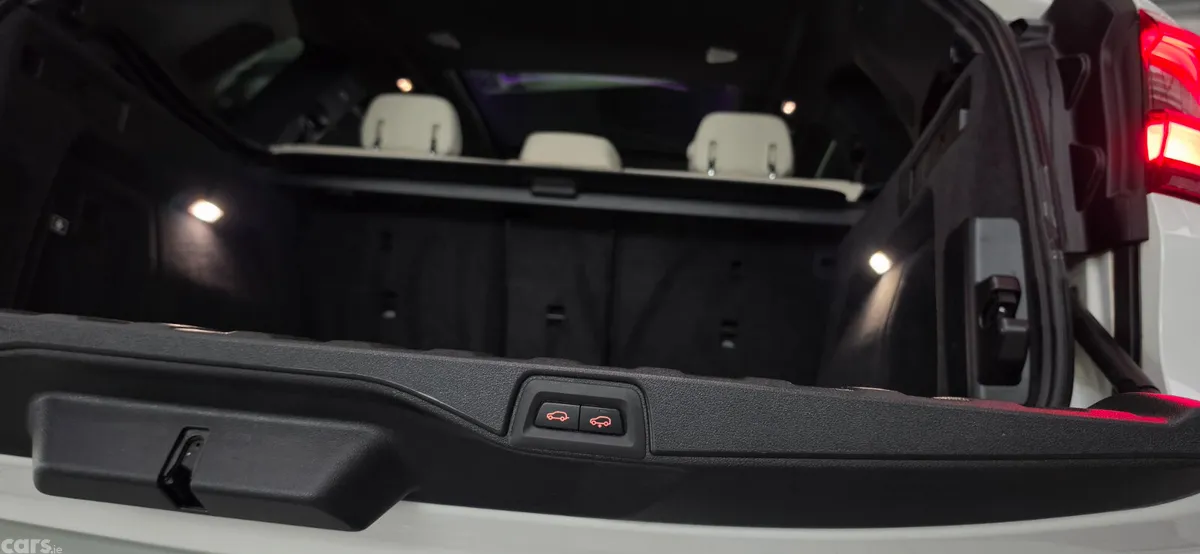 BMW X5 SUV, Petrol Plug-in Hybrid, 2022, White