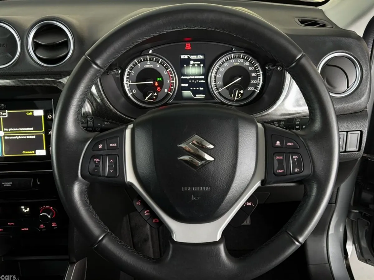 Suzuki Vitara SUV, Petrol, 2024, Grey