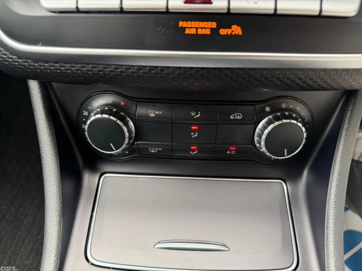 Mercedes-Benz A-Class Hatchback, Petrol, 2016, Silver