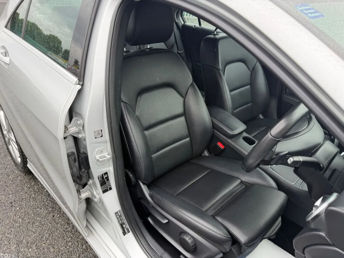 Mercedes-Benz A-Class Hatchback, Petrol, 2016, Silver