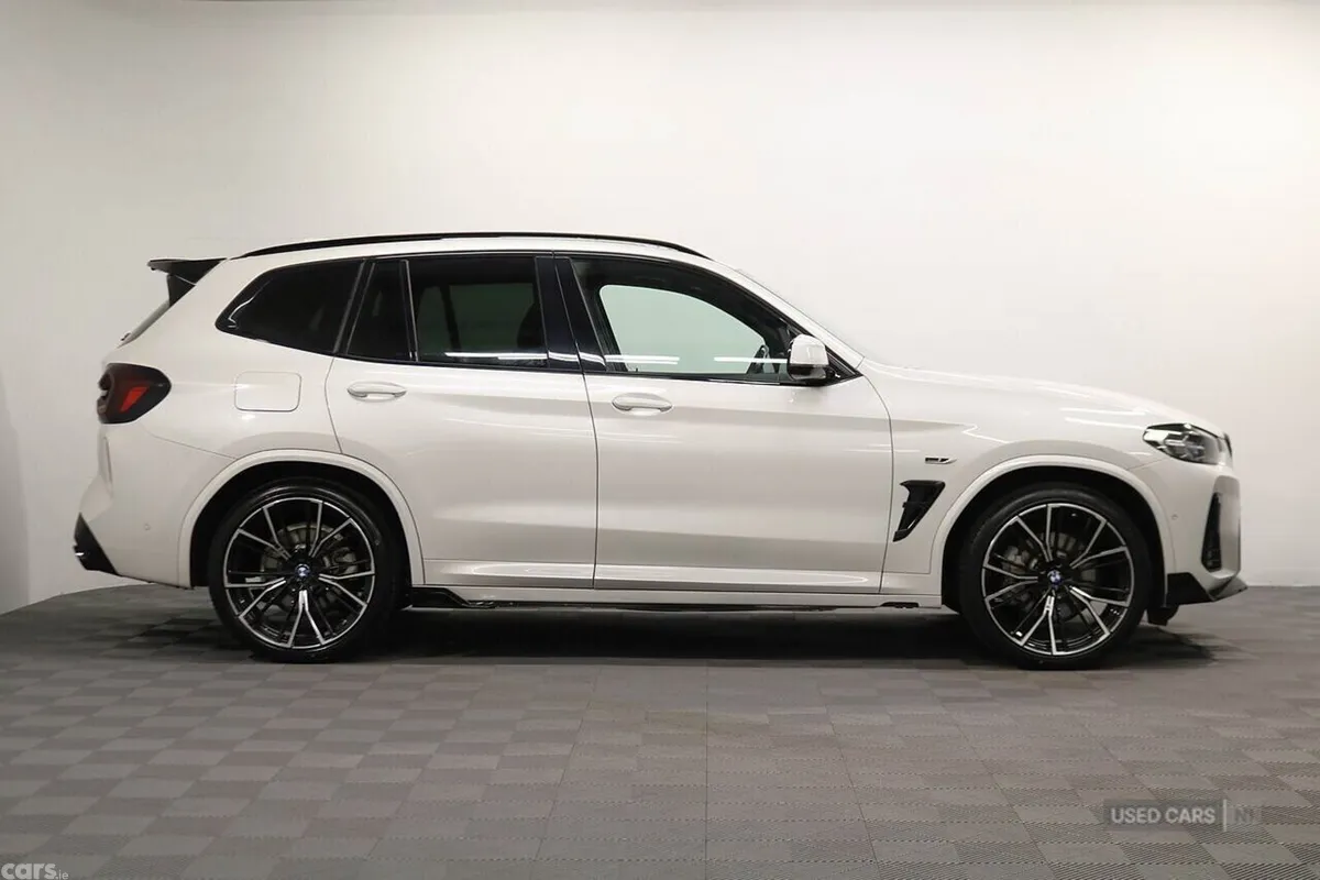 BMW X3 SUV, Petrol Hybrid, 2022, White
