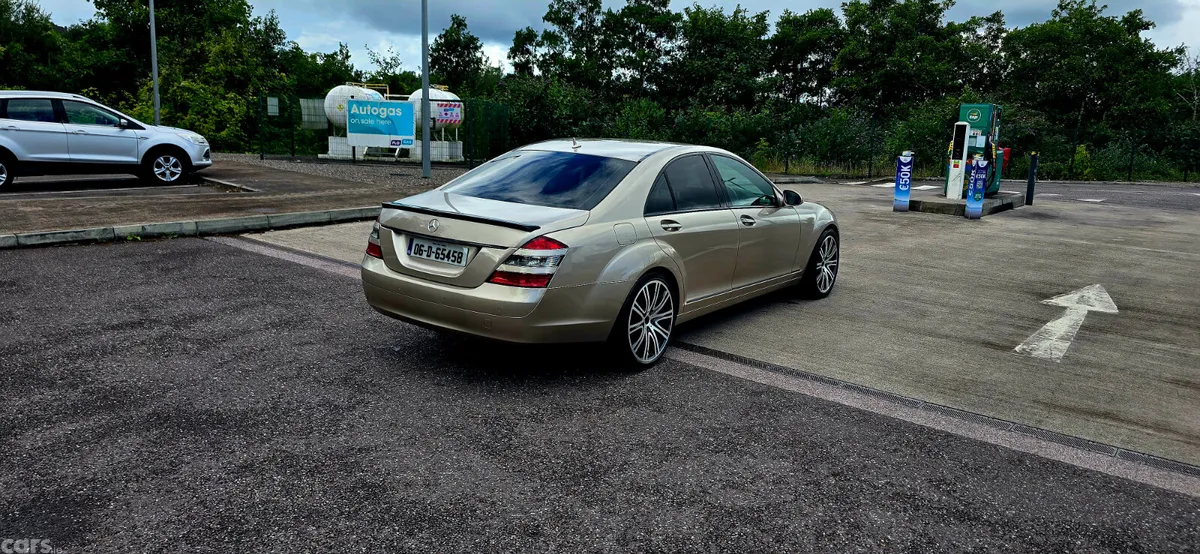 Mercedes-Benz S-Class Saloon, Diesel, 2006, Beige