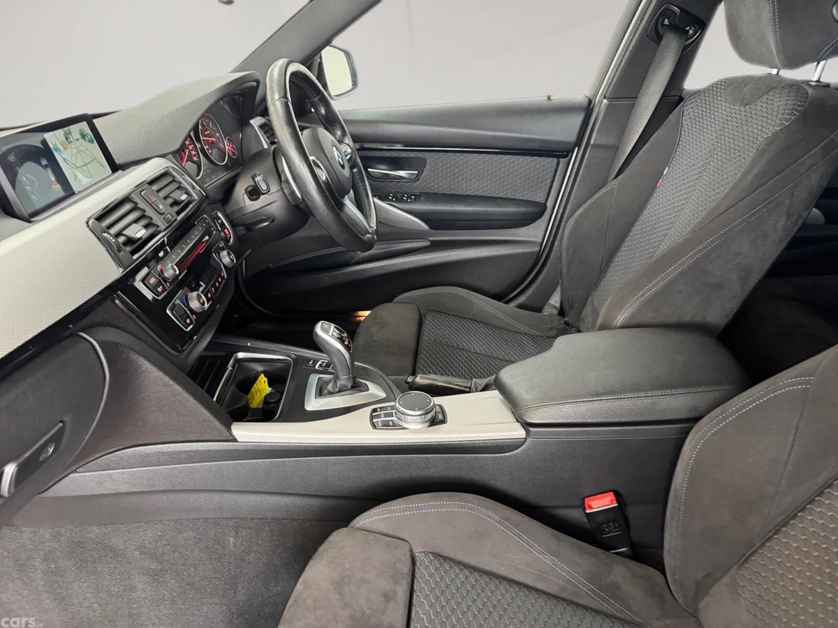 BMW 3-Series Estate, Diesel, 2017, White