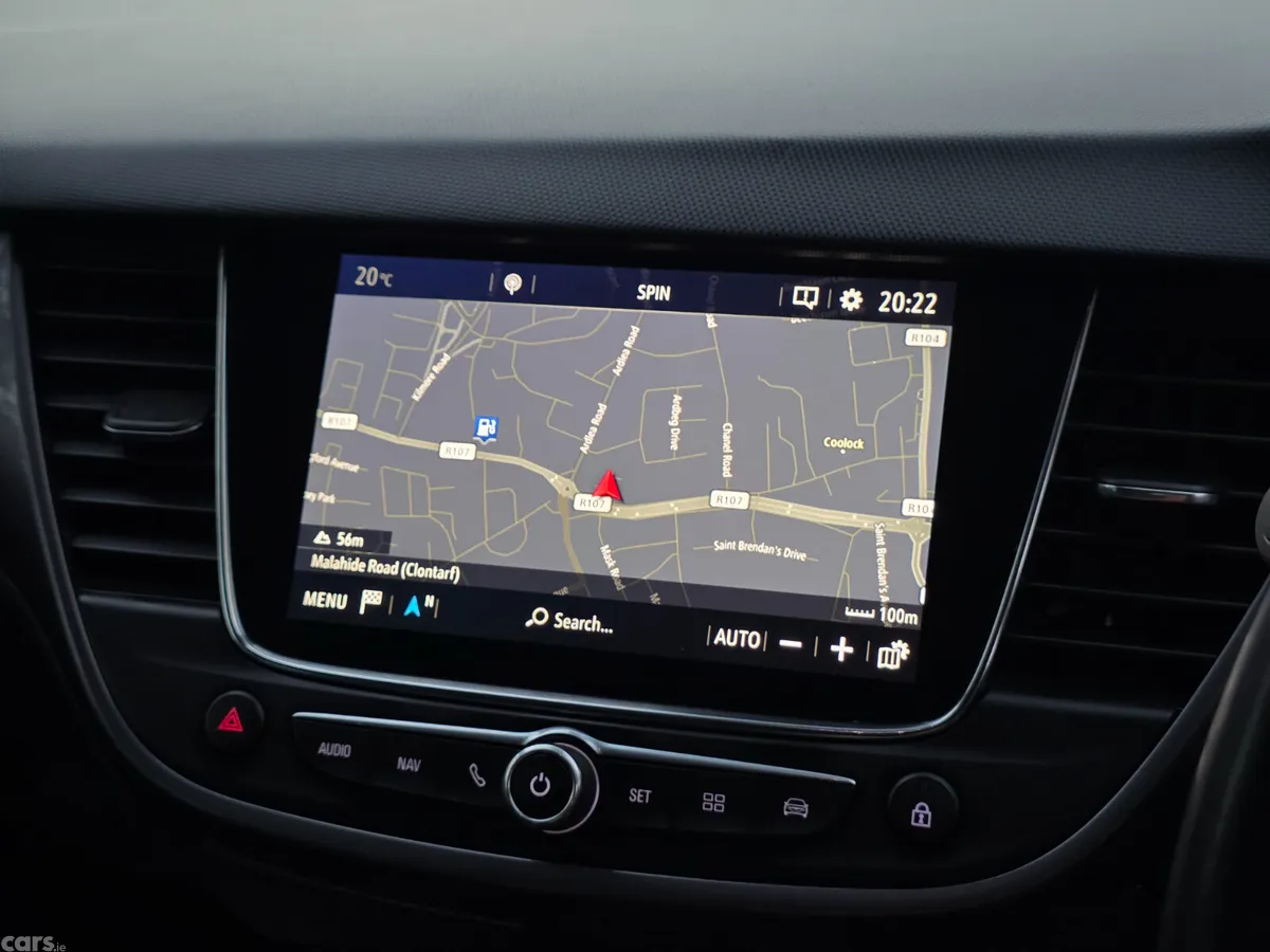 Vauxhall Crossland X Hatchback, Diesel, 2019, White