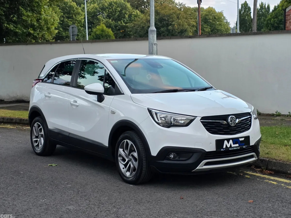 Vauxhall Crossland X Hatchback, Diesel, 2019, White