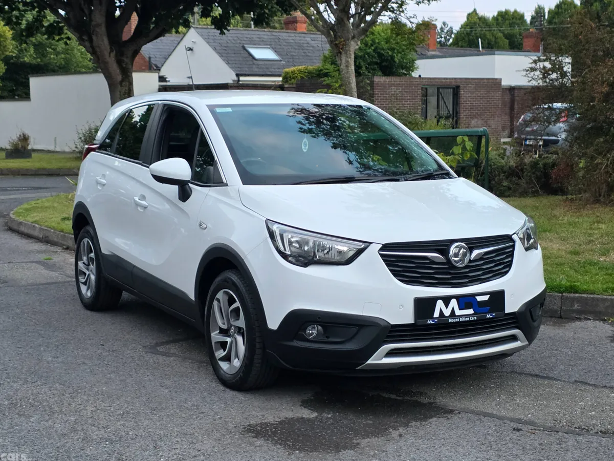 Vauxhall Crossland X Hatchback, Diesel, 2019, White