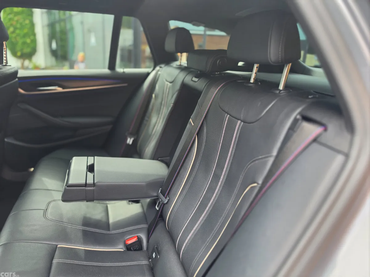 BMW 5-Series Estate, Diesel, 2022, Grey