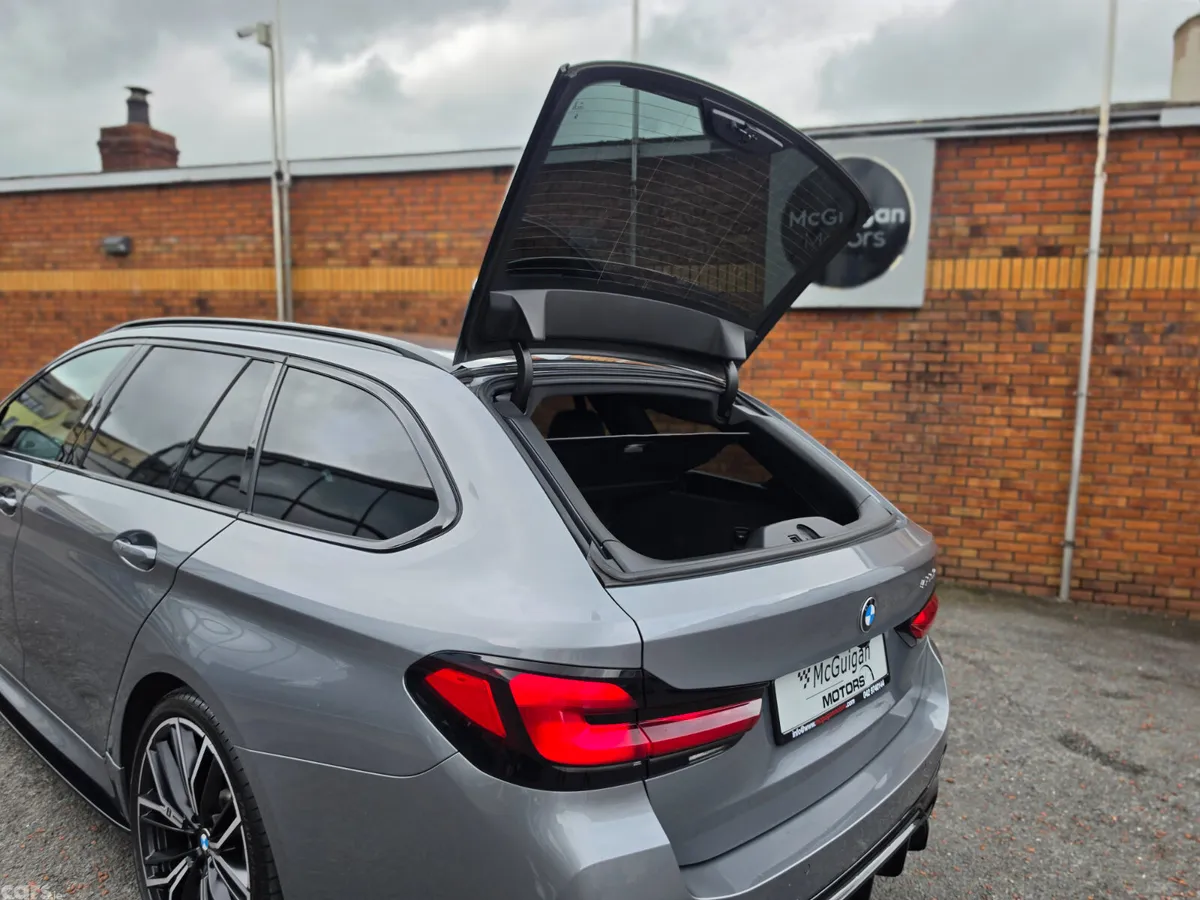 BMW 5-Series Estate, Diesel, 2022, Grey