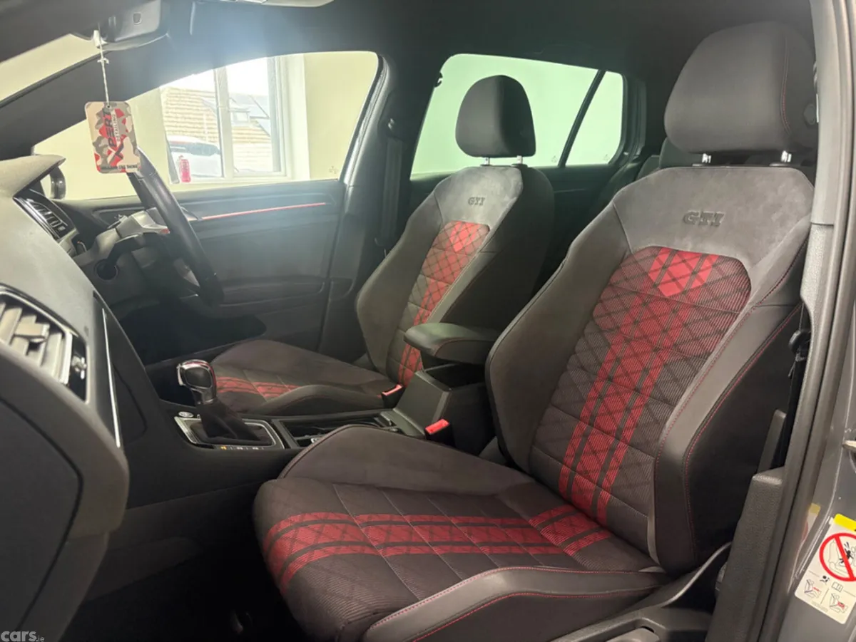 Volkswagen Golf Hatchback, Petrol, 2020, Grey