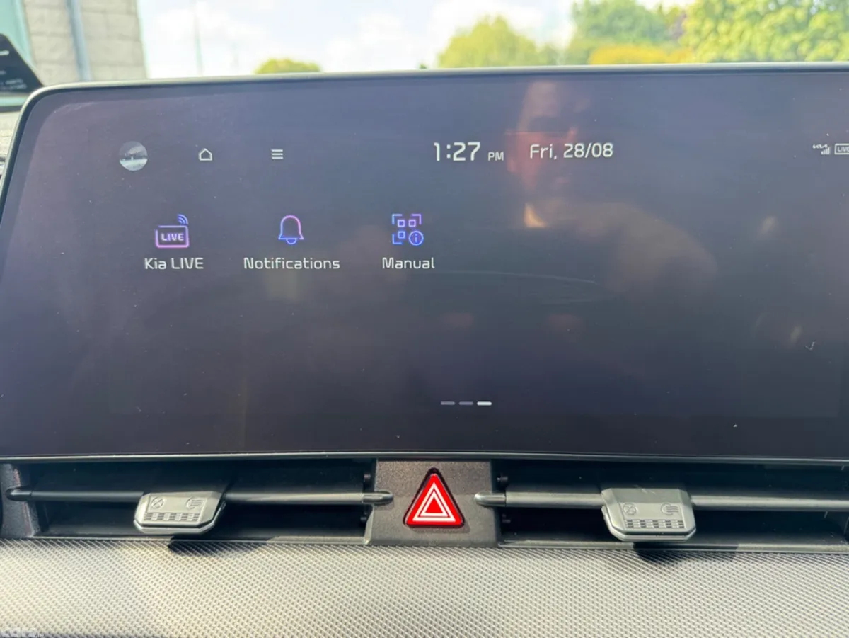 Kia Sportage MPV, Diesel Hybrid, 2025, Grey