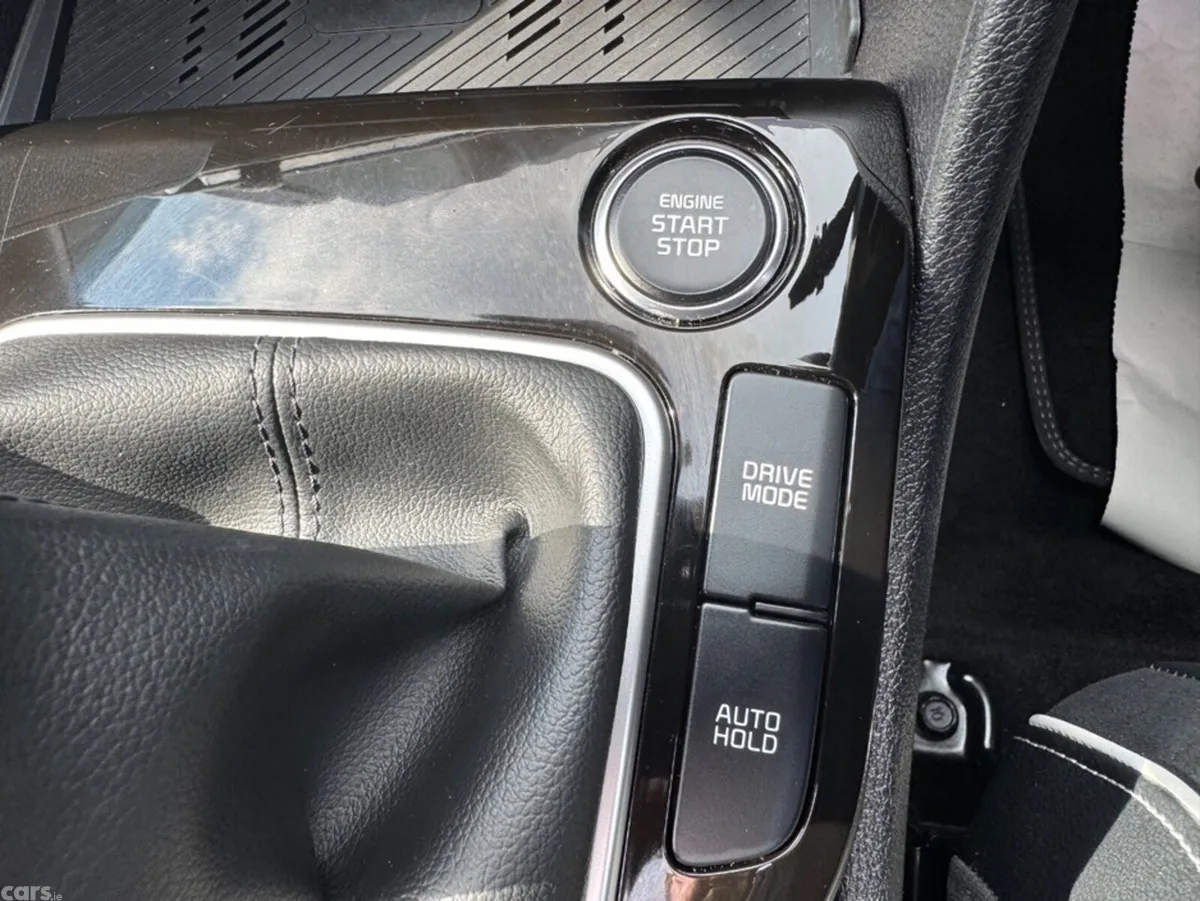 Kia Sportage MPV, Diesel Hybrid, 2025, Grey