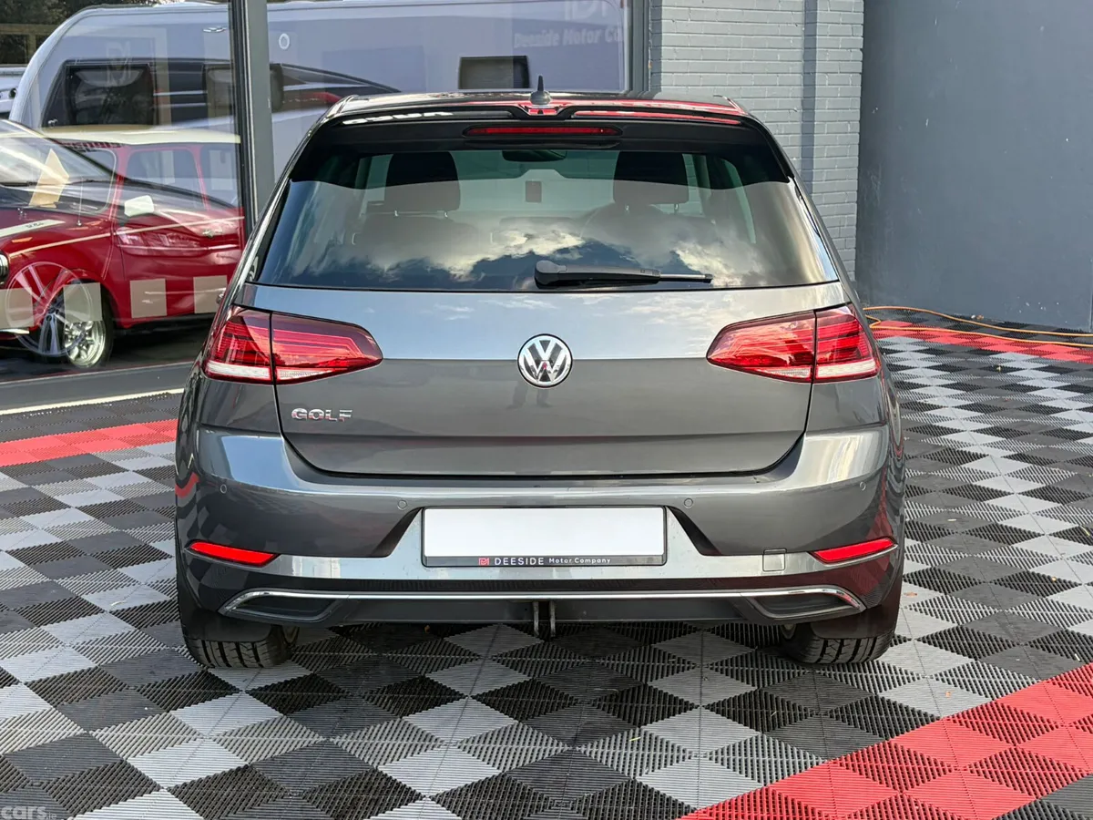 Volkswagen Golf Hatchback, Diesel, 2019, Grey