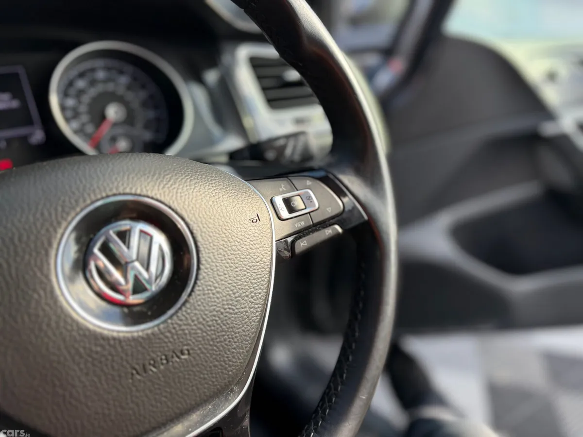 Volkswagen Golf Hatchback, Diesel, 2019, Grey