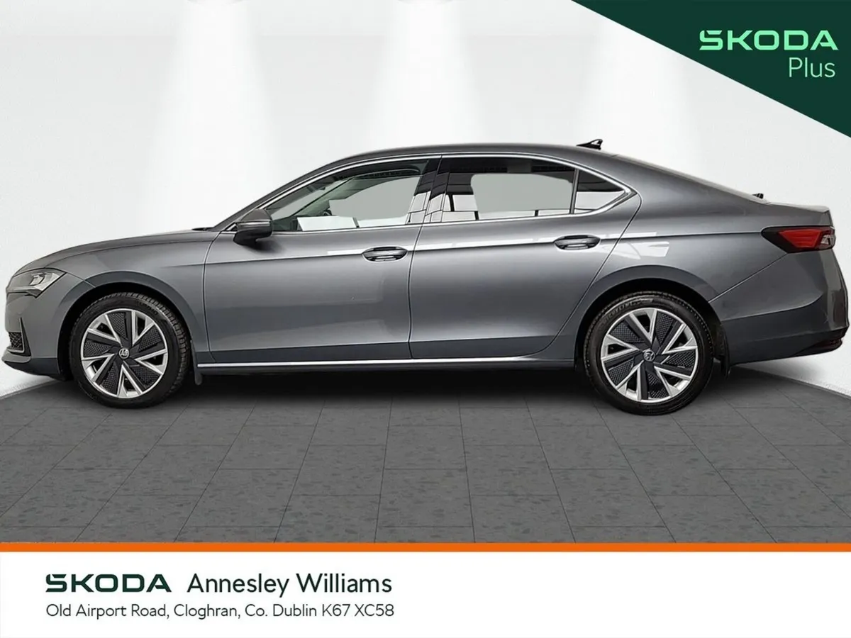 Skoda Superb Saloon, Diesel, 2024, Grey