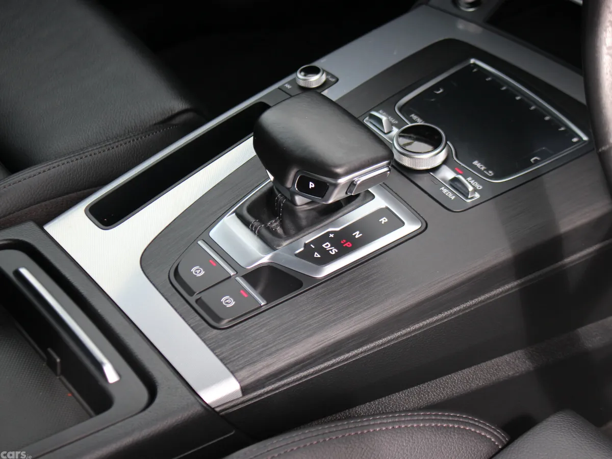 Audi Q5 SUV, Diesel, 2020, Blue