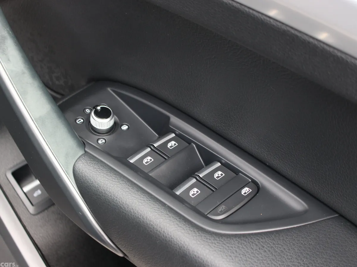 Audi Q5 SUV, Diesel, 2020, Blue