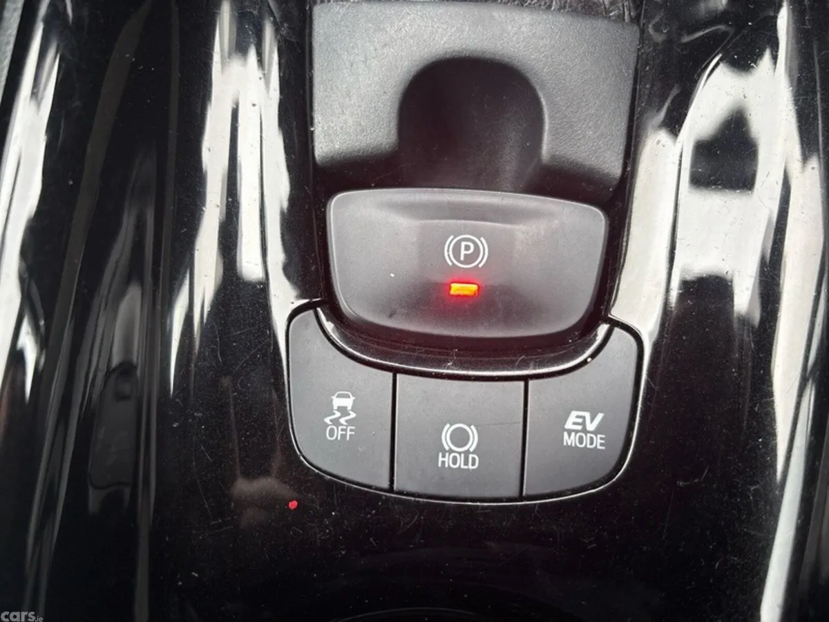 Toyota C-HR SUV, Petrol Hybrid, 2018, Red