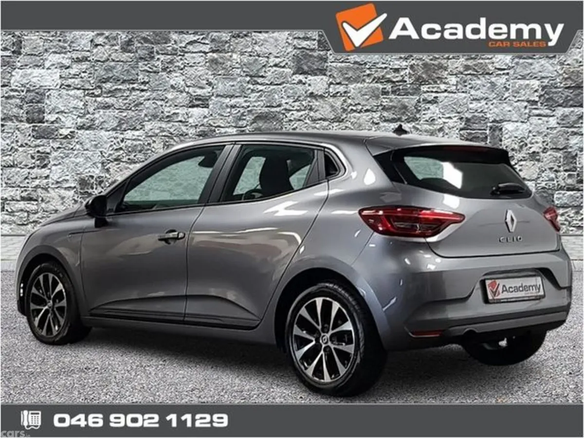 Renault Clio Hatchback, Petrol, 2023, Grey