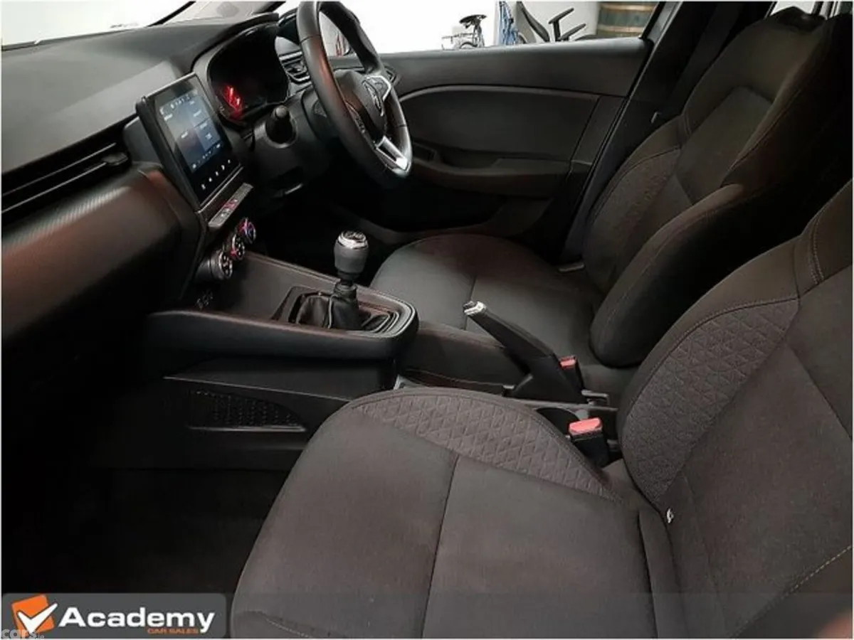 Renault Clio Hatchback, Petrol, 2023, Grey