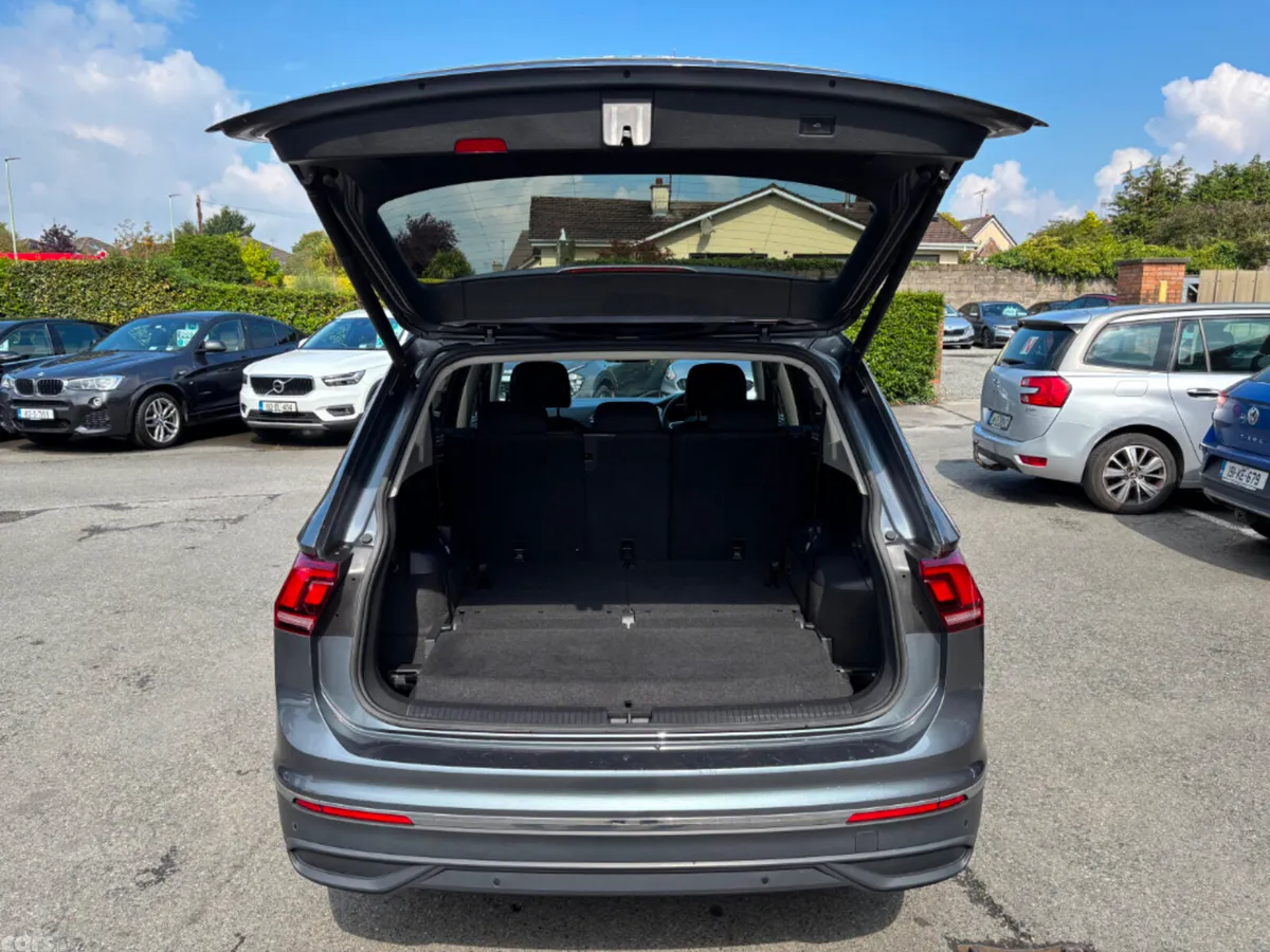 Volkswagen Tiguan SUV, Diesel, 2022, Grey