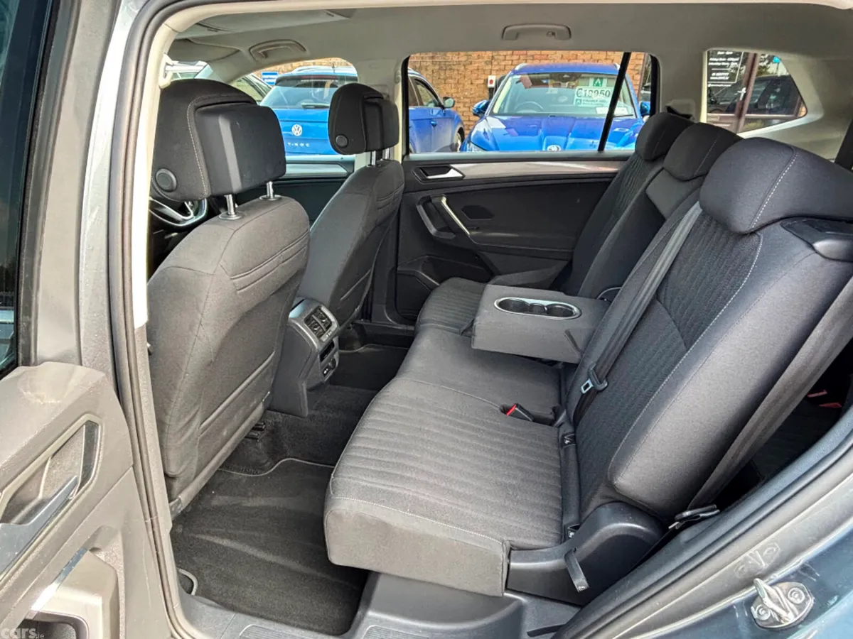 Volkswagen Tiguan Allspace SUV, Diesel, 2022, Grey
