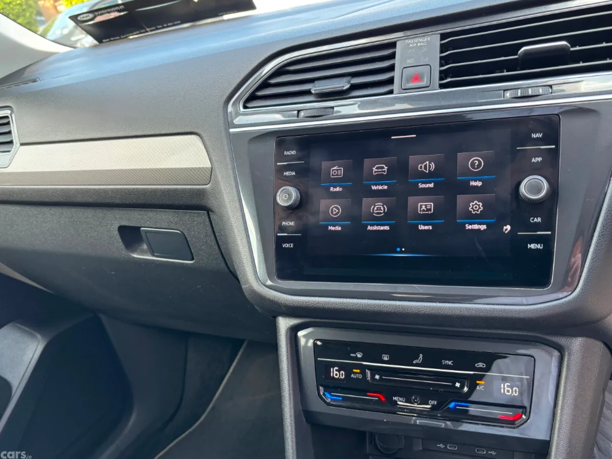 Volkswagen Tiguan SUV, Diesel, 2022, Grey
