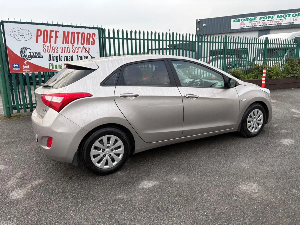 Hyundai i30 Hatchback, Diesel, 2016, White