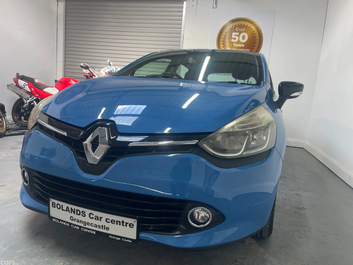Renault Clio Hatchback, Petrol, 2016, Blue