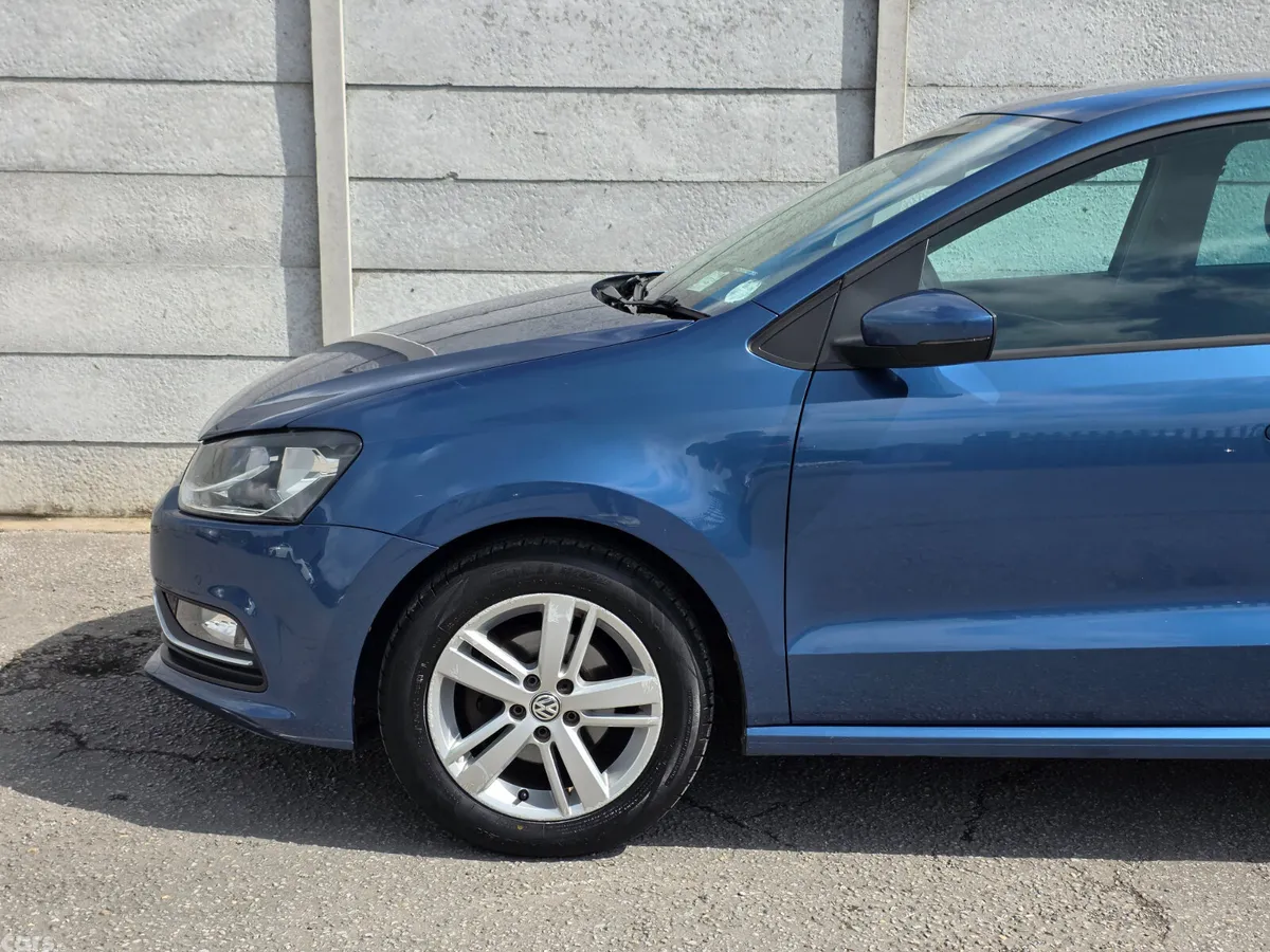 Volkswagen Polo Hatchback, Petrol, 2017, Blue