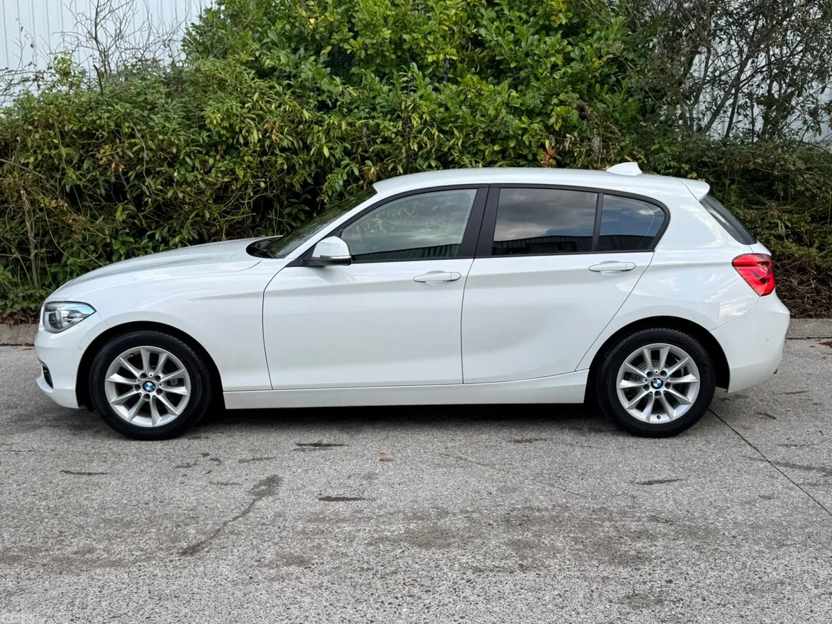 BMW 1-Series Hatchback, Petrol, 2015, White