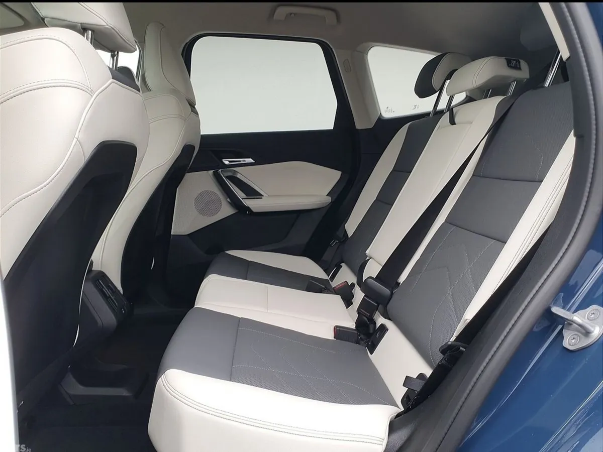 BMW iX1 SUV, Electric, 2026, Blue