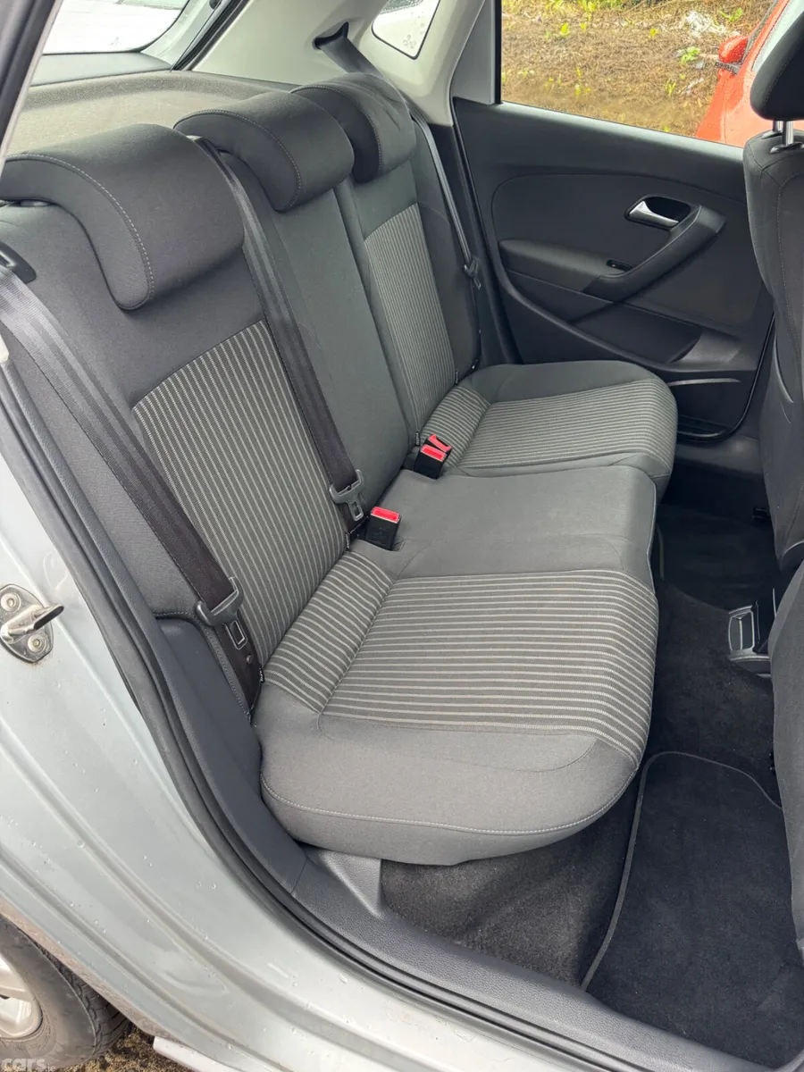 Volkswagen Polo Hatchback, Petrol, 2012, Silver