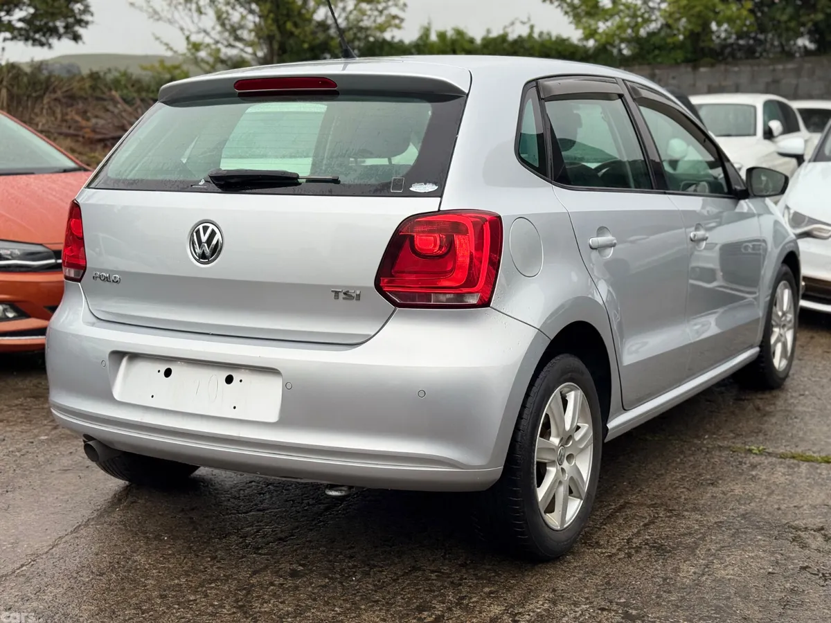 Volkswagen Polo Hatchback, Petrol, 2012, Silver