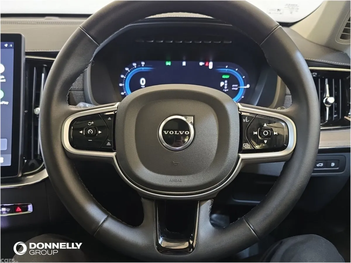 Volvo XC90 Estate, Petrol Hybrid, 2025, Silver