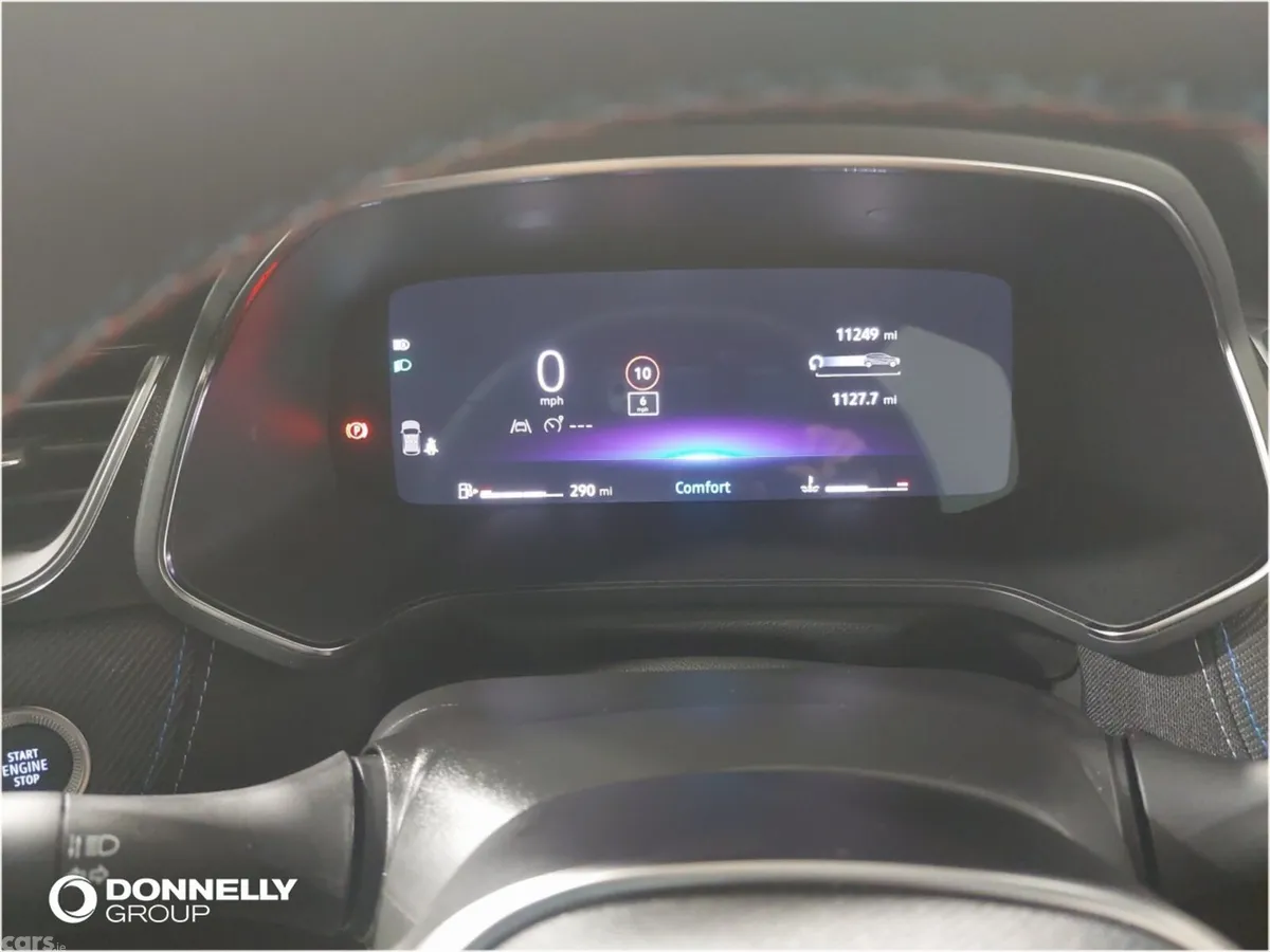 Renault Captur Hatchback, Petrol, 2026, Red