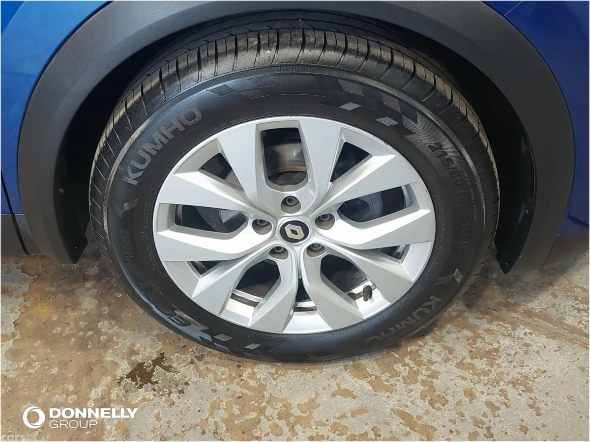 Renault Captur Hatchback, Petrol, 2021, Blue