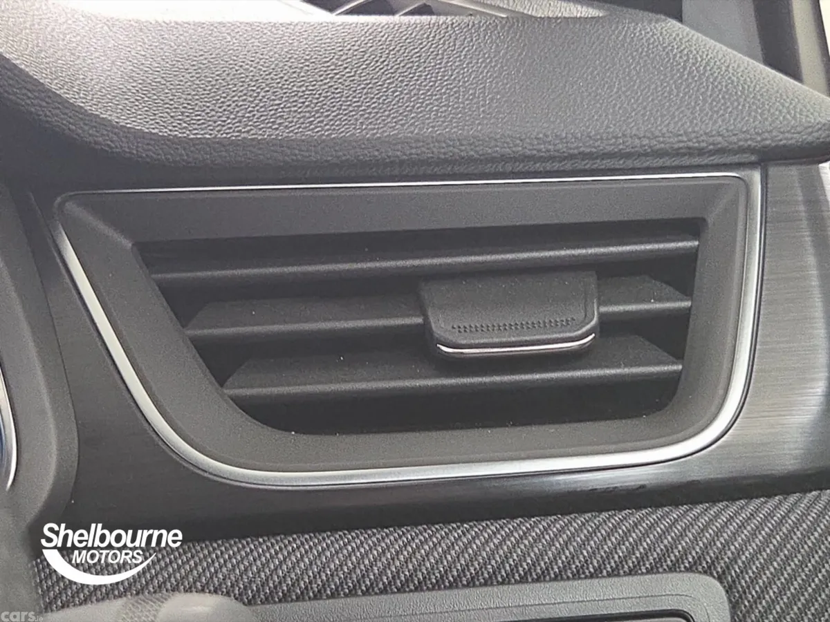 Renault Captur Hatchback, Petrol, 2026, White