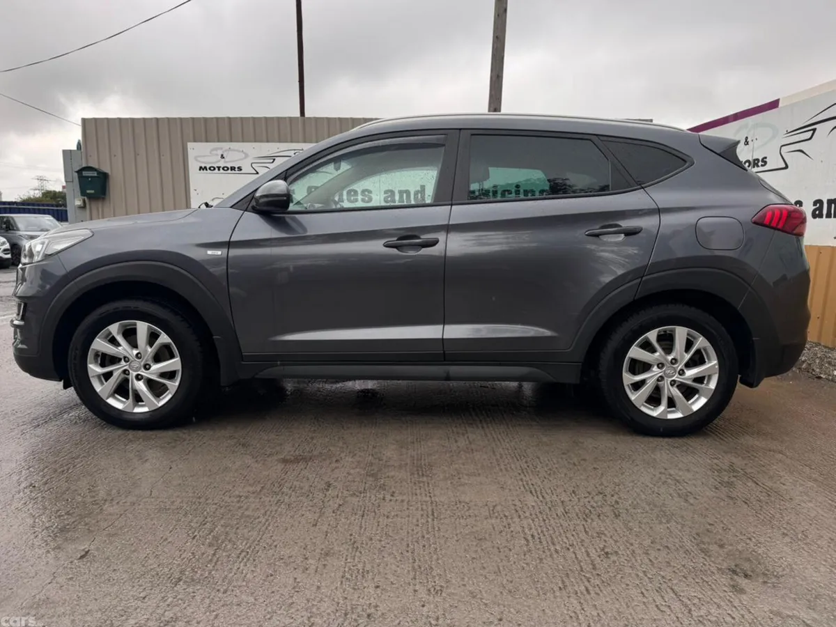 Hyundai Tucson SUV, Diesel Hybrid, 2020, Grey