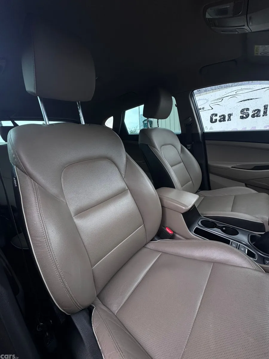 Hyundai Tucson SUV, Diesel Hybrid, 2020, Grey