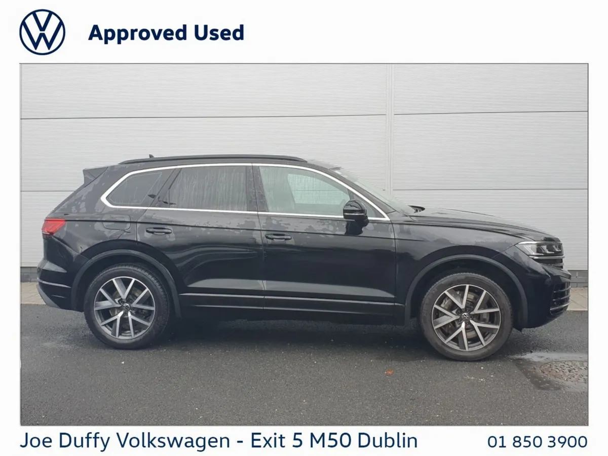 Volkswagen Touareg SUV, Petrol Plug-in Hybrid, 2024, Black