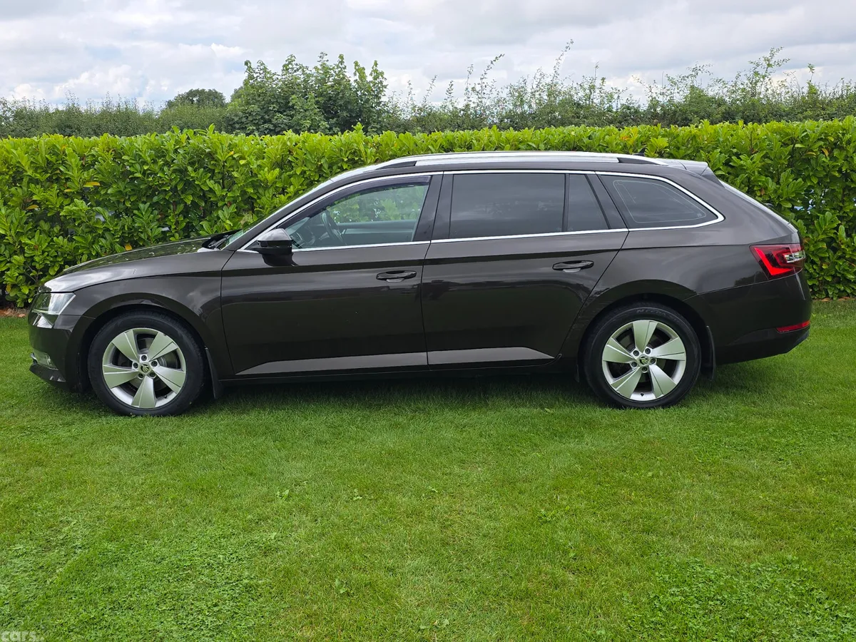 Skoda Superb Estate, Diesel, 2017, Brown