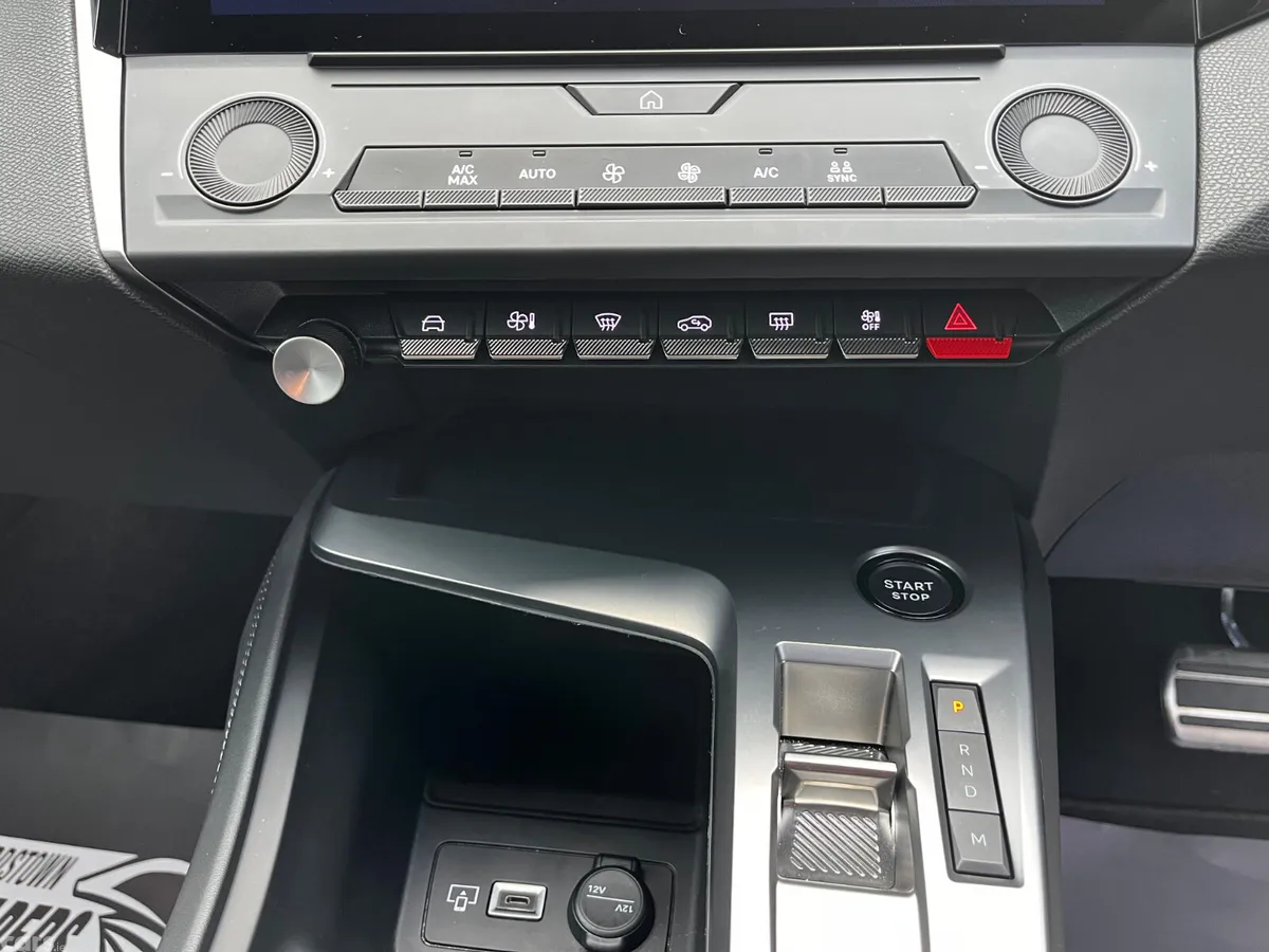 Peugeot 308 Hatchback, Petrol Hybrid, 2026, Red