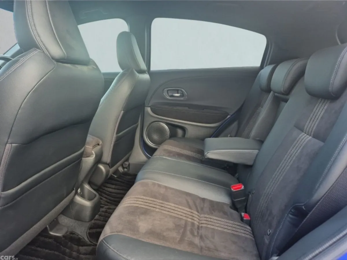 Honda Vezel SUV, Petrol Hybrid, 2019, Blue