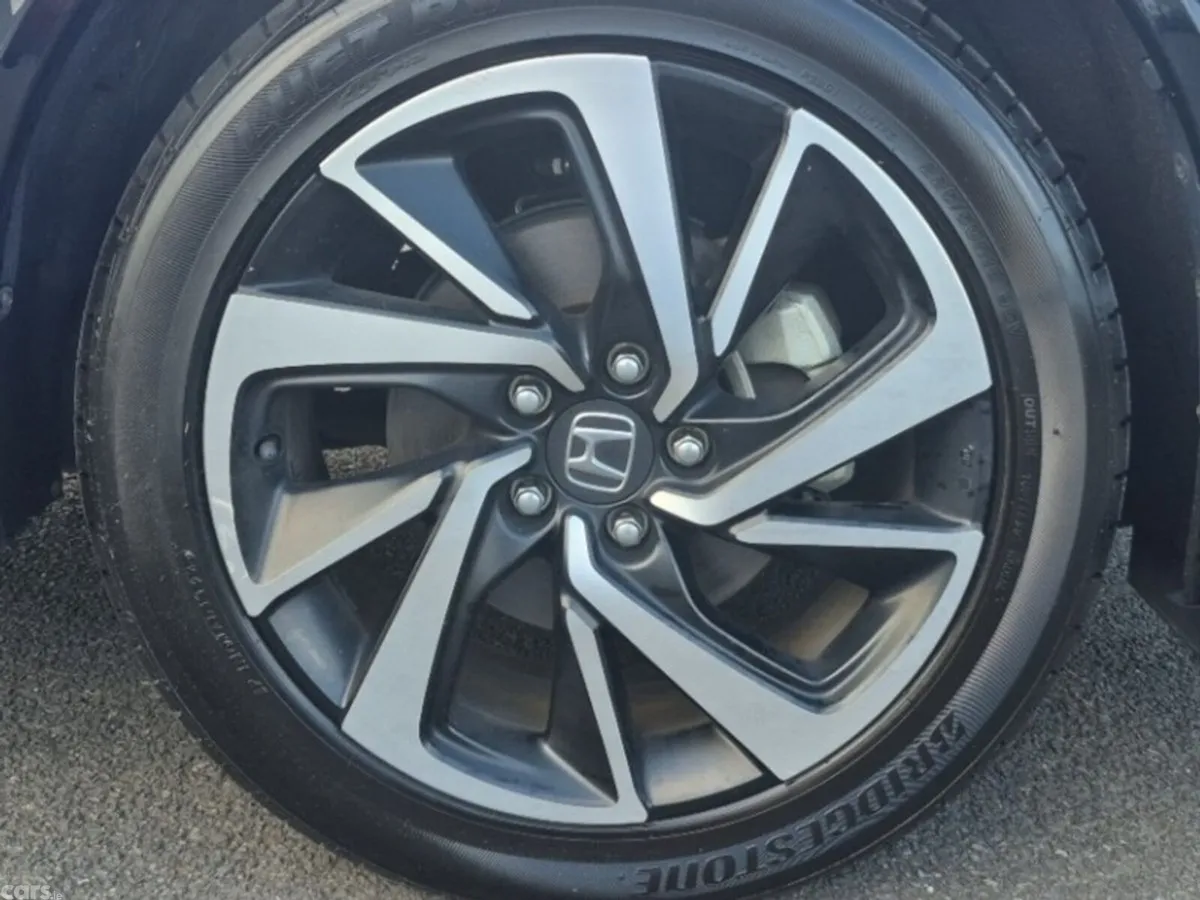 Honda Vezel SUV, Petrol Hybrid, 2019, Blue