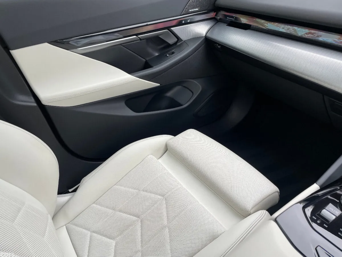 BMW i5 Saloon, Electric, 2024, Blue